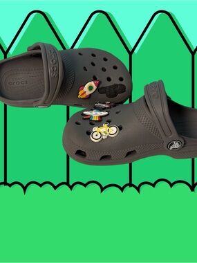 Crocs Classic Clog Shoes Kids Size C11 Gray Slip On Sandals Comfort Beach Water